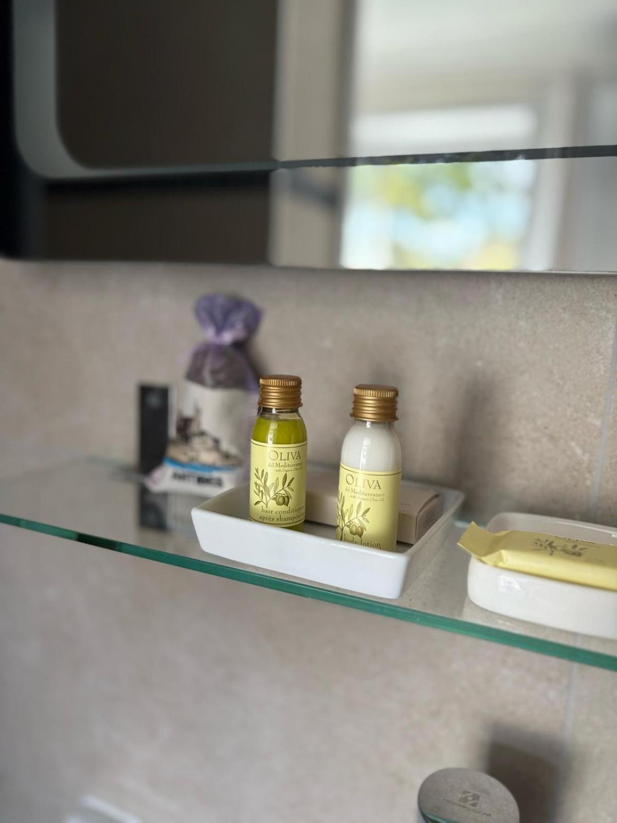 Miramar- Cap D'antibes - La Garoupe Hotel 3*